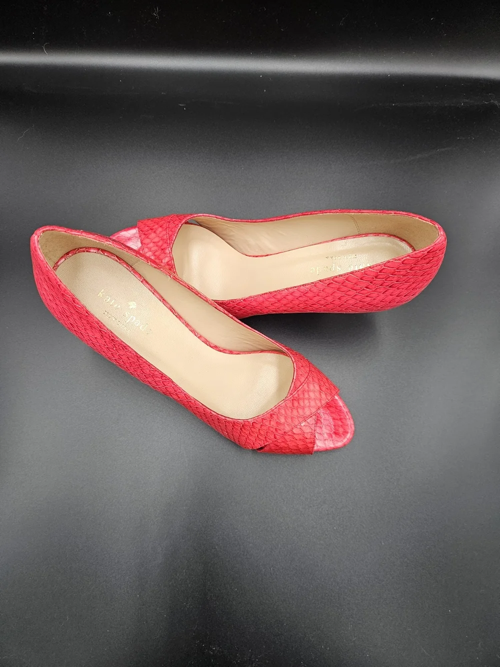 Kate Spade New York Red Snakeskin Embossed Peep Toe Heels Size 9B Made in Italy